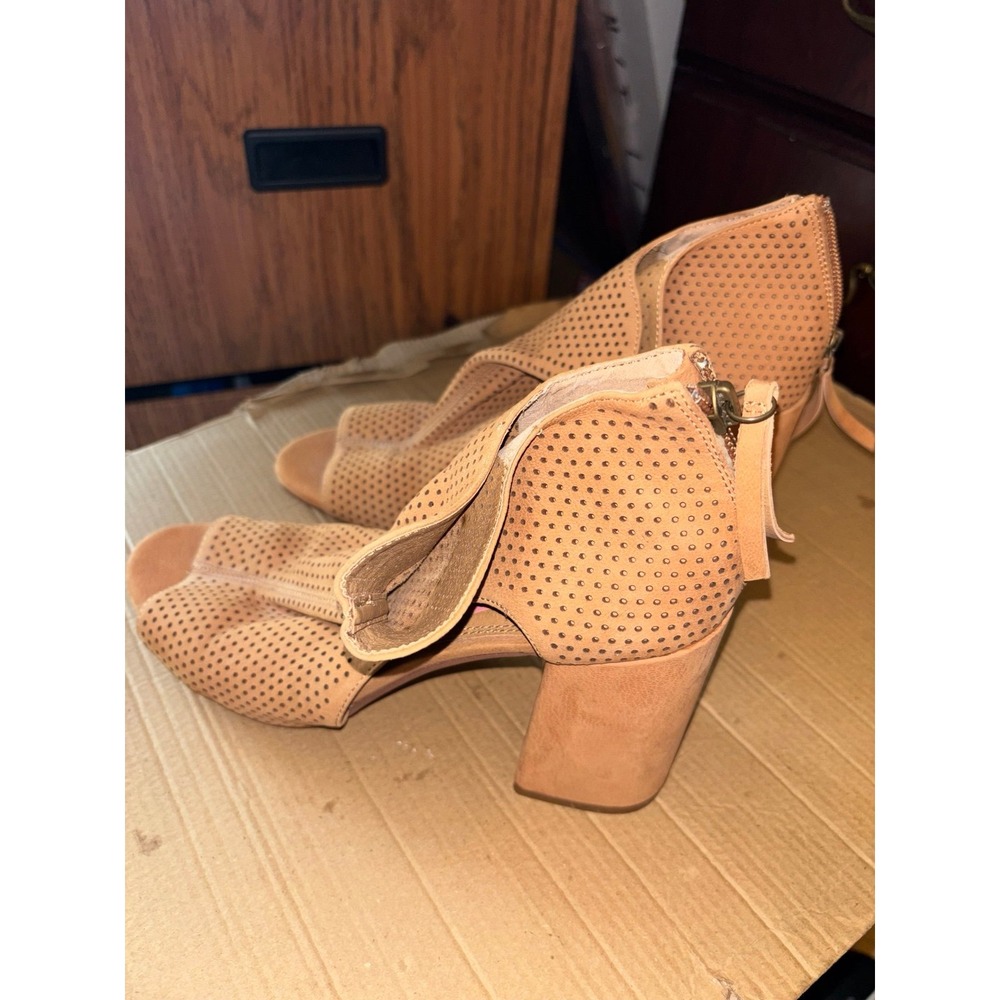 Size 9.5 Gianni Bini -Zip Perforated Peep Toe Wedge Booties- Tan Color Suede